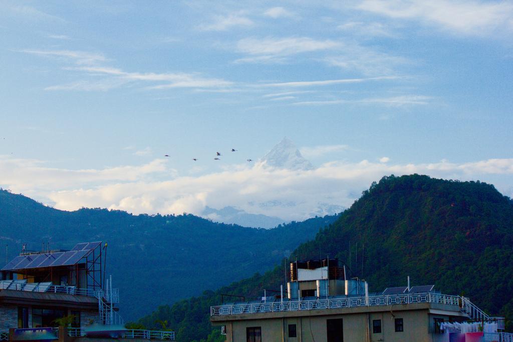 Hotel Himalayan Inn Pokhara Exterior photo