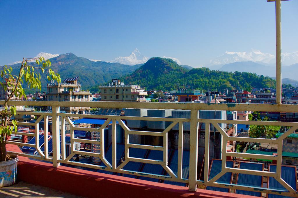 Hotel Himalayan Inn Pokhara Exterior photo