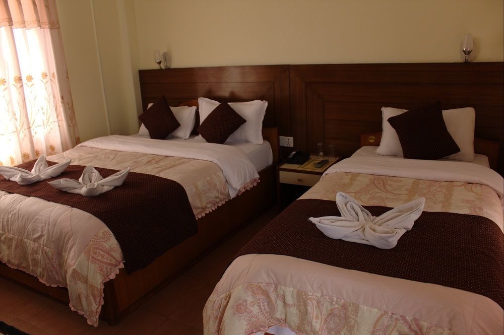 Hotel Himalayan Inn Pokhara Exterior photo