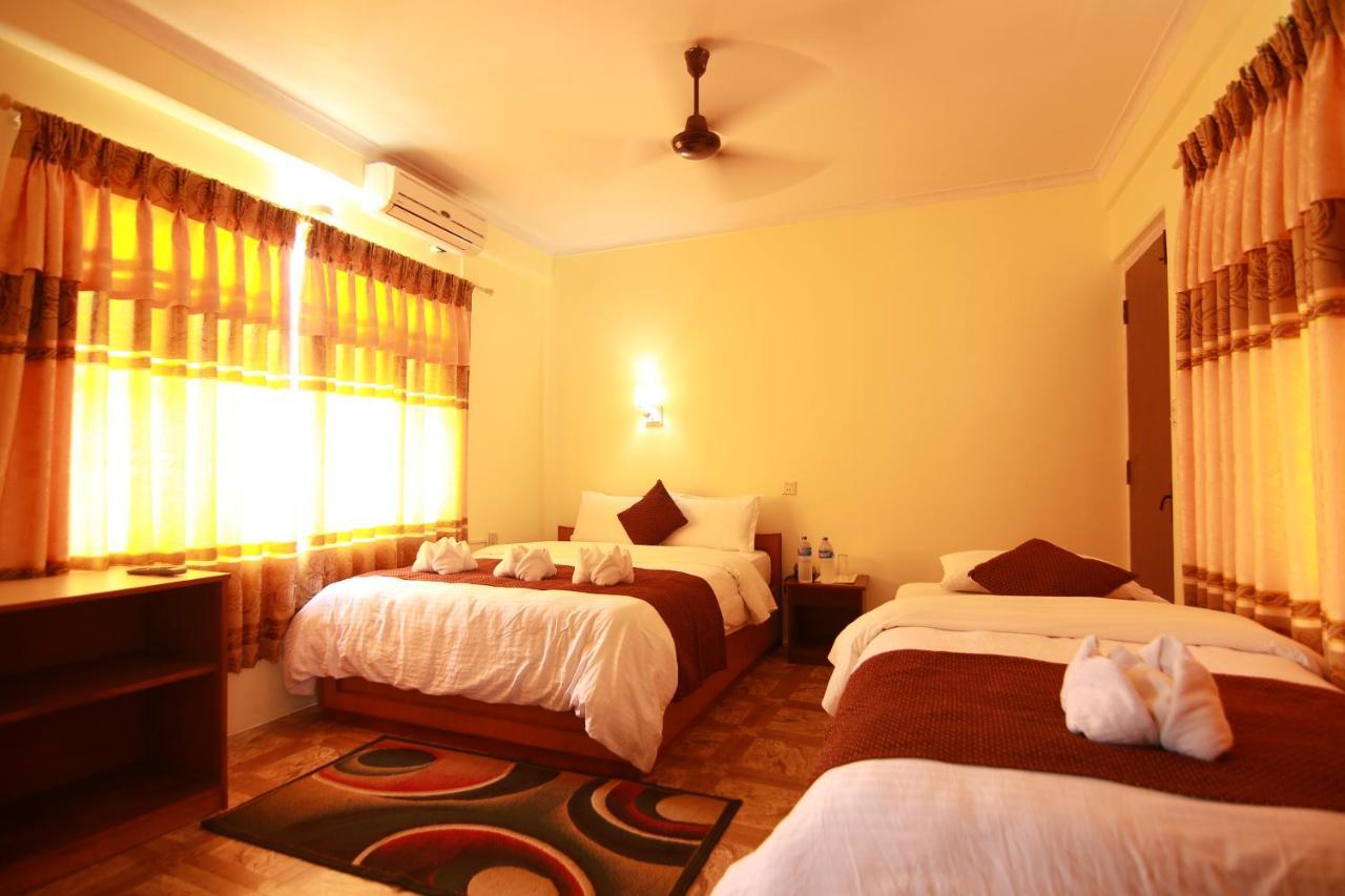 Hotel Himalayan Inn Pokhara Exterior photo