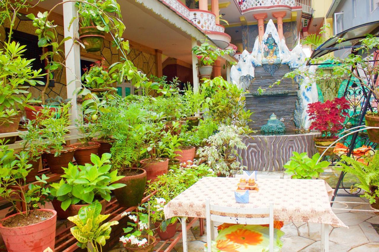 Hotel Himalayan Inn Pokhara Exterior photo